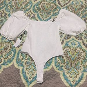 ASTR The Label White Puff Sleeve Bodysuit